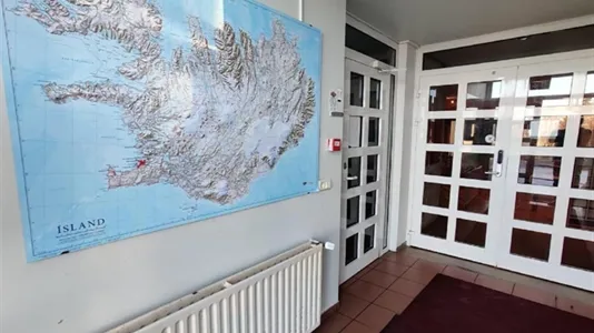 Rooms in Reykjavík Hlíðar - photo 8