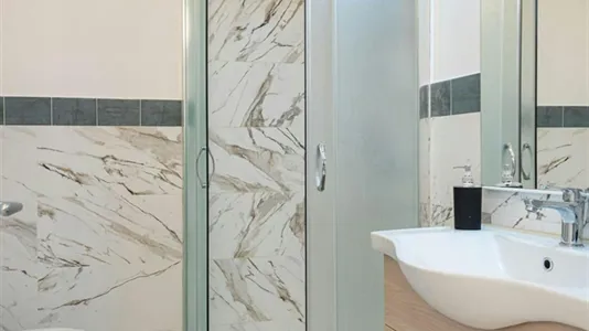 Rooms in Florence - photo 7