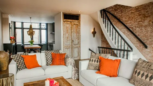 Apartments in Amsterdam Oud-West - photo 1
