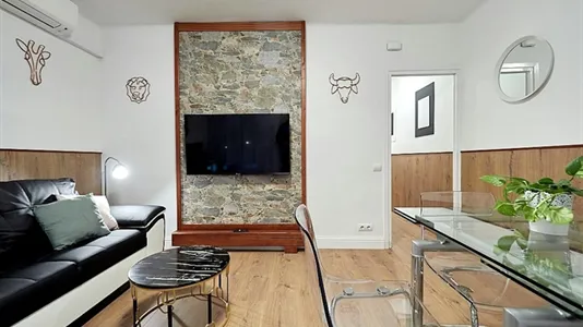 Apartments in Barcelona Eixample - photo 4