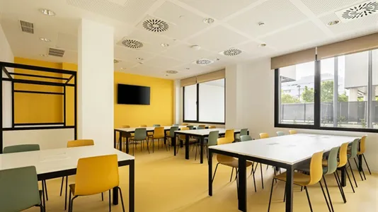 Rooms in Getafe - photo 8