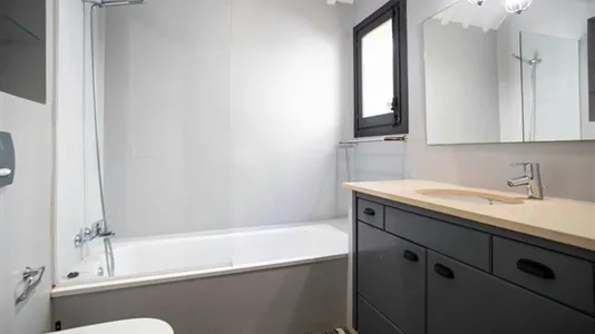 Apartments in Barcelona Ciutat Vella - photo 8