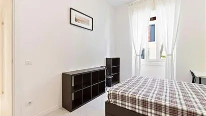 Room for rent in Milano Zona 6 - Barona, Lorenteggio, Milan
