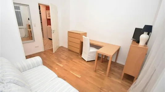 Rooms in Frankfurt Süd - photo 4