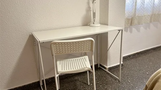 Rooms in Benimamet - photo 4