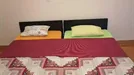 Room for rent, Athens, &lt;span class=&quot;blurred street&quot; onclick=&quot;ProcessAdRequest(7731699)&quot;&gt;&lt;span class=&quot;hint&quot;&gt;See streetname&lt;/span&gt;[xxxxxxxxxxxxx]&lt;/span&gt;
