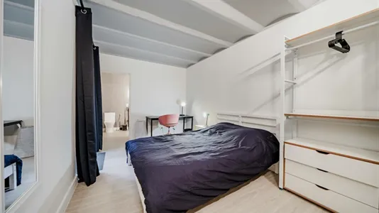 Rooms in Charleroi - photo 3