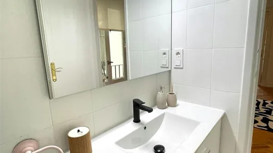 Rooms in Madrid Moncloa-Aravaca - photo 4