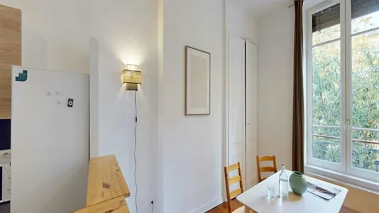 Rooms in Lyon - photo 10