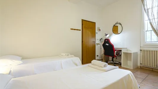 Apartments in Bologna - photo 9