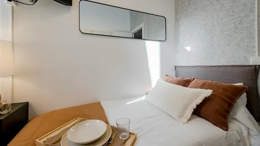 Rooms in Madrid Chamartín - photo 2