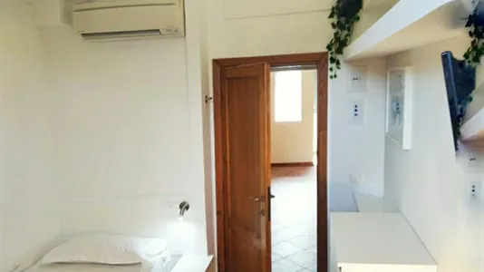 Rooms in Florence - photo 5