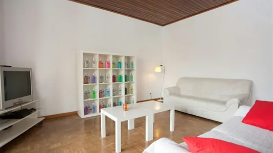 Rooms in Barcelona Eixample - photo 5