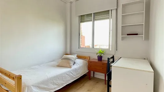 Apartments in Barcelona Eixample - photo 6