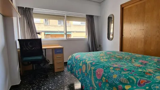 Rooms in Valencia Extramurs - photo 6