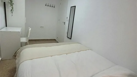 Rooms in Godelleta - photo 3