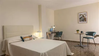 Room for rent in Valencia Algirós, Valencia (region)