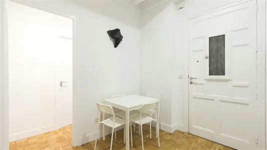 Rooms in Madrid Chamberí - photo 5