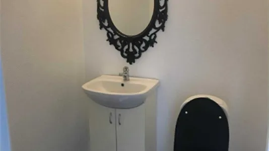 Houses in Kungsör - photo 9