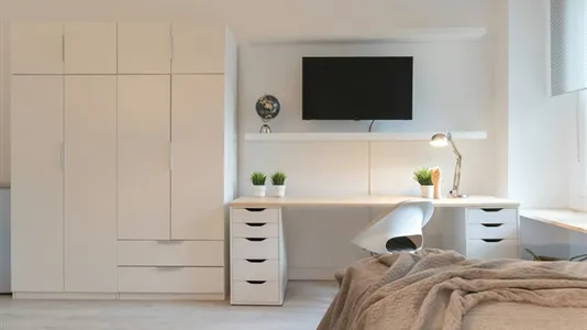 Rooms in Madrid Chamberí - photo 5