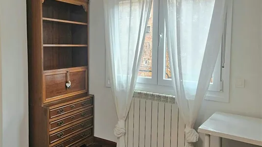 Rooms in Zaragoza - photo 2