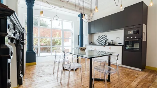 Rooms in Charleroi - photo 6