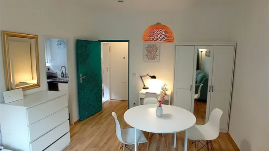 Apartments in Berlin Charlottenburg-Wilmersdorf - photo 4