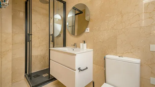 Rooms in Madrid Tetuán - photo 10