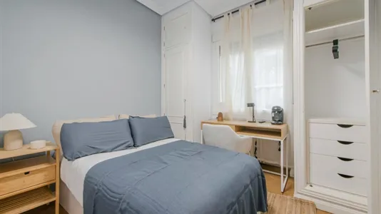 Rooms in Madrid Moncloa-Aravaca - photo 1