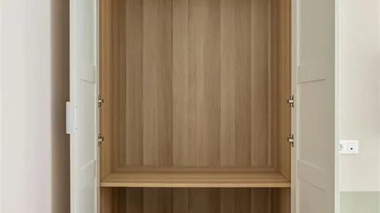 Rooms in Barcelona Eixample - photo 6