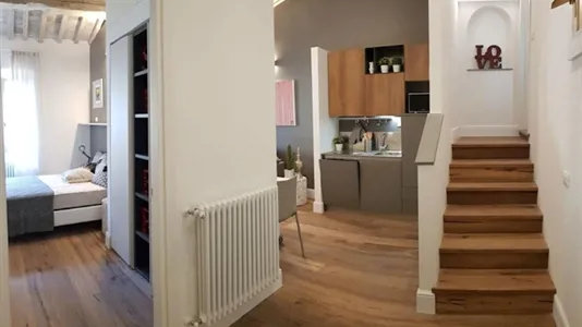 Apartments in Florence - photo 2