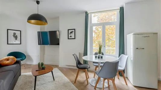 Apartments in Lyon - photo 4