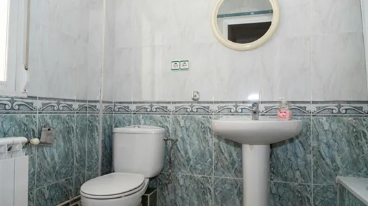 Rooms in Madrid Arganzuela - photo 9