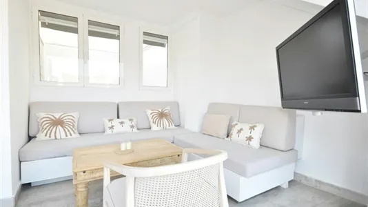 Apartments in Valencia Ciutat Vella - photo 4