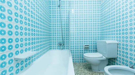 Rooms in Granada - photo 6