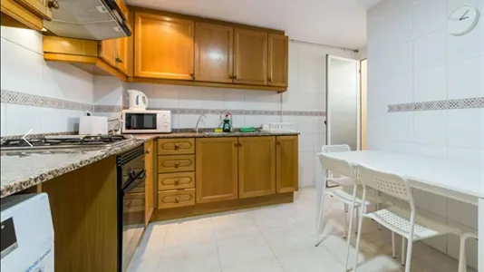 Rooms in Valencia Camins al Grau - photo 6