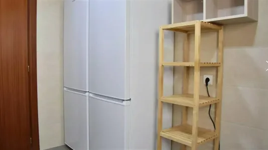 Rooms in Valencia Algirós - photo 9