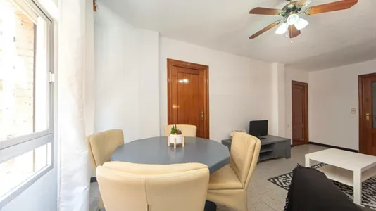 Rooms in Granada - photo 8