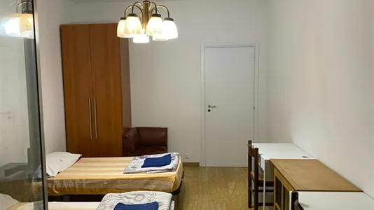 Rooms in Milano Zona 5 - Vigentino, Chiaravalle, Gratosoglio - photo 4