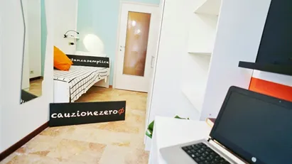 Room for rent in Milano Zona 1 - Centro storico, Milan