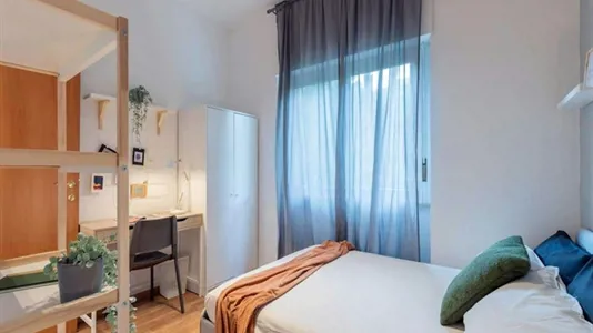Rooms in Roma Municipio IX – EUR - photo 3