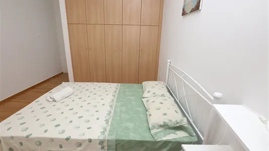 Rooms in Piraeus - photo 6