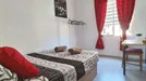 Room for rent, Valencia (region), &lt;span class=&quot;blurred street&quot; onclick=&quot;ProcessAdRequest(12001055)&quot;&gt;&lt;span class=&quot;hint&quot;&gt;See streetname&lt;/span&gt;[xxxxxxxxxxxxx]&lt;/span&gt;