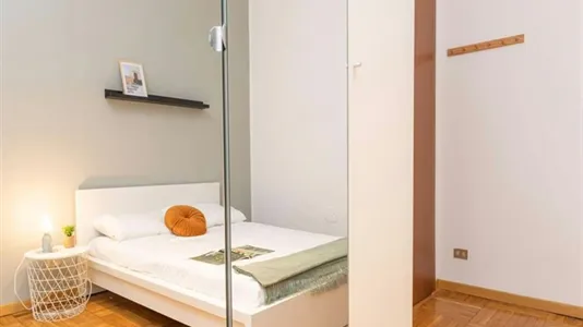 Rooms in Milano Zona 8 - Fiera, Gallaratese, Quarto Oggiaro - photo 5