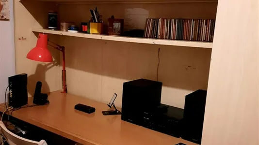 Rooms in Napoli Municipalità 4 - photo 10