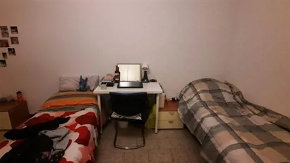Room for rent in Bologna, Emilia-Romagna