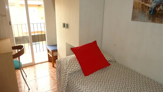 Rooms in Córdoba - photo 5
