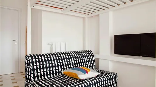 Rooms in Roma Municipio II – Parioli/Nomentano - photo 5