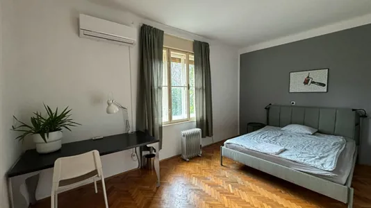 Rooms in Besnica - photo 1