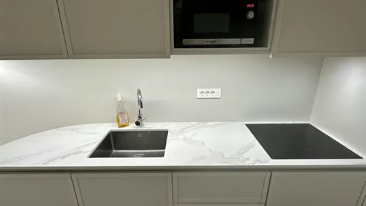 Rooms in Besnica - photo 8